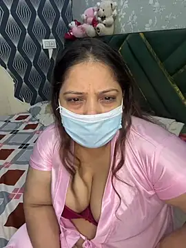Snapshot of BarbieJasmine chatting on 07.19.26 BarbieJasmine online show from 07.19.26