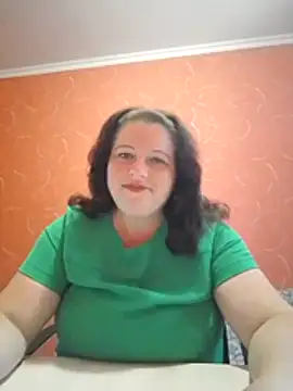 Snapshot of Moonshade30 chatting on 07.17.26 Moonshade30 online show from 07.17.26