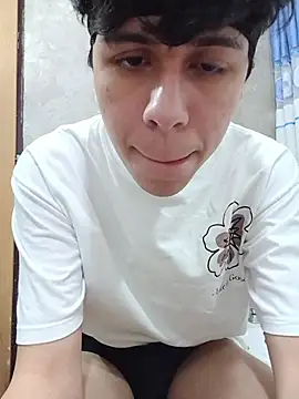 Snapshot of Facugooner18cm chatting on 07.16.26 Facugooner18cm online show from 07.16.26
