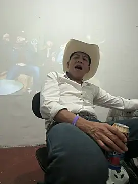 Snapshot of Dieguito69mex chatting on 07.19.26 Dieguito69mex online show from 07.19.26