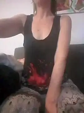 Snapshot of lolafoxie chatting on 07.18.26 lolafoxie online show from 07.18.26
