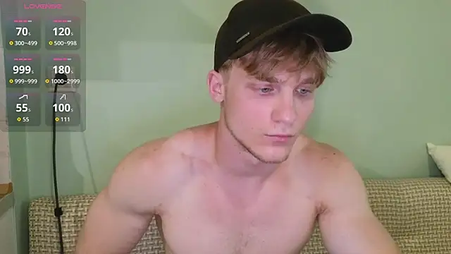 Snapshot of BigMuscleEnergy chatting on 07.18.26 BigMuscleEnergy online show from 07.18.26