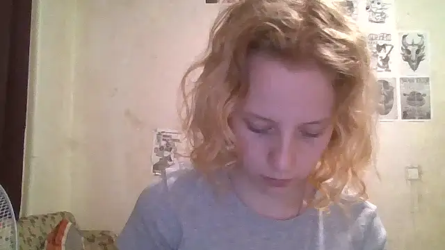 Snapshot of Ket-mis chatting on 07.16.26 Ket-mis online show from 07.16.26