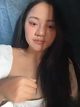 Snapshot of Quynh_nga chatting on 07.18.26 Quynh nga online show from 07.18.26