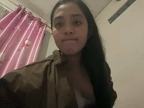 hazelnuties online show from 07.17.26