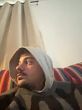 Snapshot of nogusta chatting on 07.19.26 nogusta online show from 07.19.26