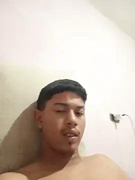 Snapshot of abineolao chatting on 07.25.26 abineolao online show from 07.25.26