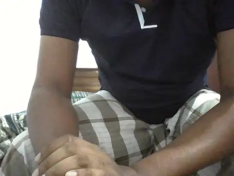 Snapshot of Badboysl9 chatting on 07.20.26 Badboysl9 online show from 07.20.26