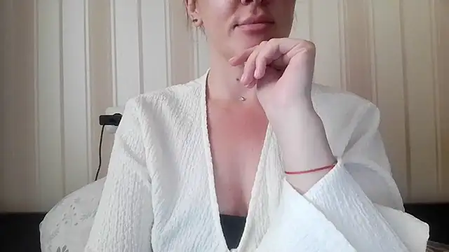 Snapshot of AbigailBlue chatting on 08.02.26 AbigailBlue online show from 08.02.26