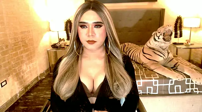 BigCumHuntersxx online show from 01.30.25