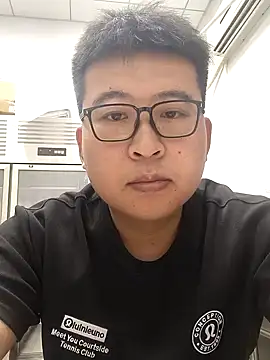 Snapshot of Qiqimowang chatting on 07.23.26 Qiqimowang online show from 07.23.26