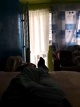 leonardoandenisse online show from 07.30.26