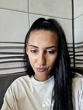 Snapshot of Andreea_C chatting on 07.26.26 Andreea C online show from 07.26.26