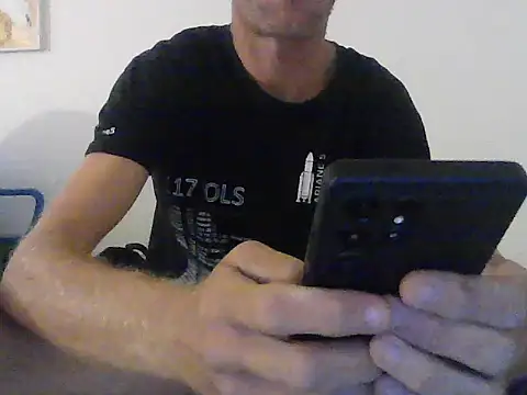 Snapshot of PumpStone chatting on 07.28.26 PumpStone online show from 07.28.26