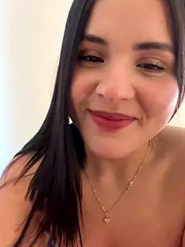 IvyValentine online show from 10.16.25