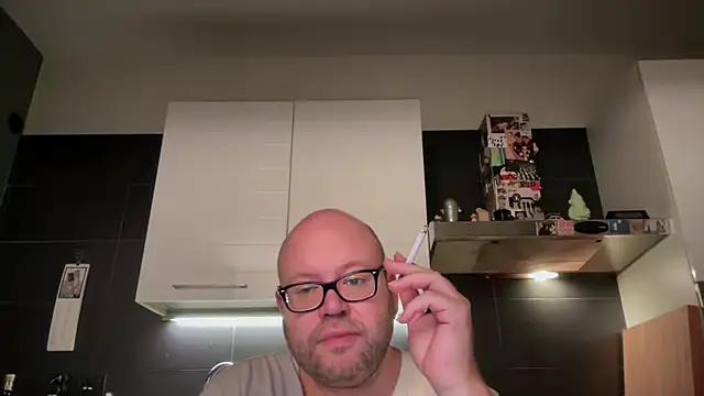 theitalianbear online show from 09.29.25