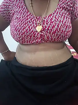 Snapshot of kalaitamil03 chatting on 07.26.26 kalaitamil03 online show from 07.26.26