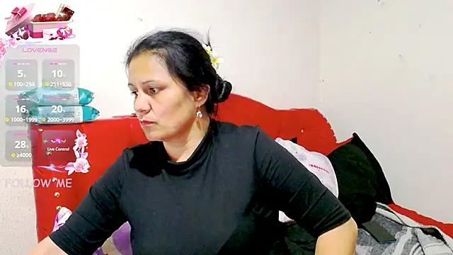 Snapshot of sexy_jhoan88 chatting on 10.01.25 sexy jhoan88 online show from 10.01.25