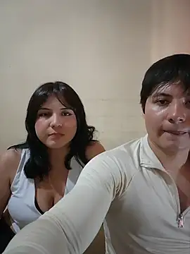 Snapshot of Amysex_couple chatting on 07.30.26 Amysex couple online show from 07.30.26