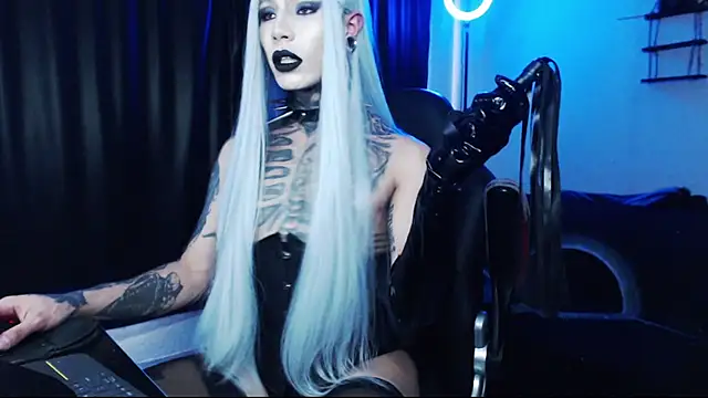 april simons2 online show from 11.03.25