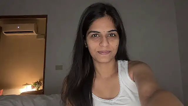 Snapshot of Priyanka2006a chatting on 07.30.26 Priyanka2006a online show from 07.30.26