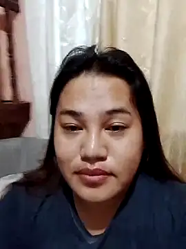 Snapshot of Andrea0414 chatting on 09.28.25 Andrea0414 online show from 09.28.25