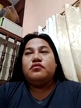 Snapshot of Andrea0414 chatting on 10.31.25 Andrea0414 online show from 10.31.25