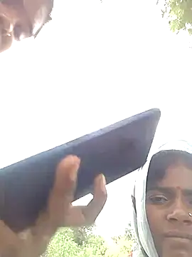 Snapshot of Aaradhya_sharmaa chatting on 08.02.26 Aaradhya sharmaa online show from 08.02.26