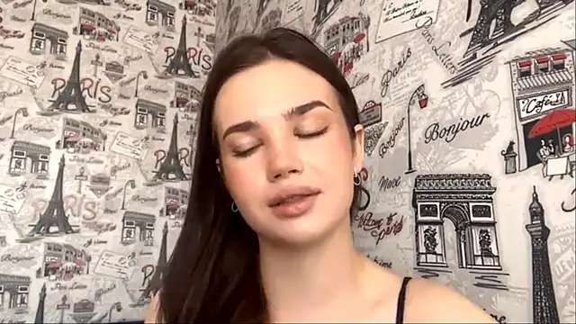 Snapshot of AngeliaCagnon chatting on 08.05.26 AngeliaCagnon online show from 08.05.26