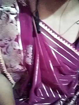 Snapshot of Pooja_kumari_001 chatting on 08.02.26 Pooja kumari 001 online show from 08.02.26