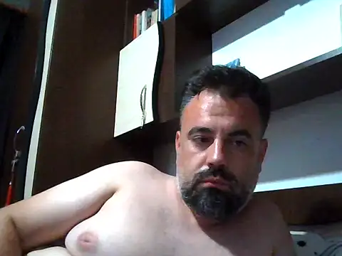 Snapshot of dominic07199 chatting on 08.02.26 dominic07199 online show from 08.02.26