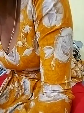 Snapshot of Lovely-Deepa chatting on 08.03.26 Lovely-Deepa online show from 08.03.26