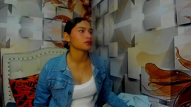 Snapshot of malaika_chalo chatting on 08.03.26 malaika chalo online show from 08.03.26