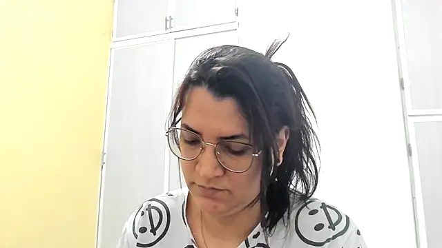 MARILYN GARCIA online show from 03.18.25