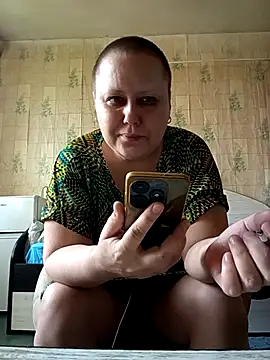 Snapshot of Linda070481 chatting on 08.05.26 Linda070481 online show from 08.05.26