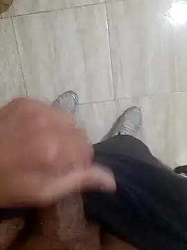 Snapshot of Demillvan chatting on 02.10.25 Demillvan online show from 02.10.25