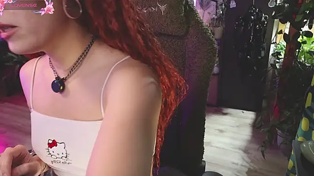 Snapshot of Dead_Butterfly chatting on 11.15.25 Dead Butterfly online show from 11.15.25