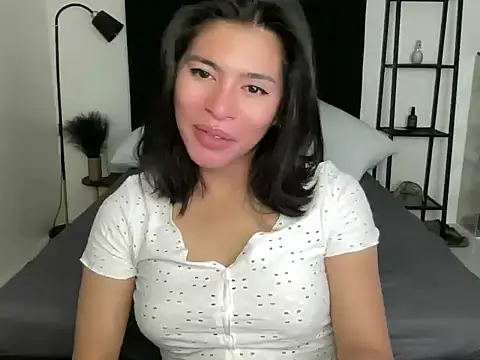 your bianca69 online show from 12.15.24