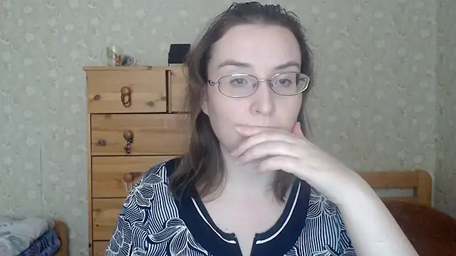 Smart Rose online show from 02.10.25