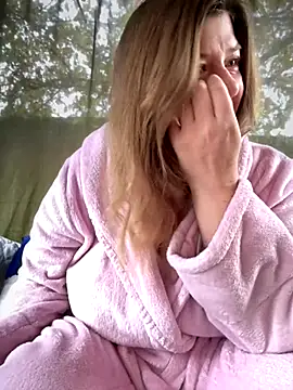 Natali UA online show from 10.17.25