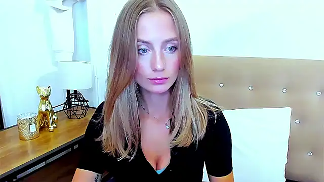 LenaCUTE online show from 09.11.25