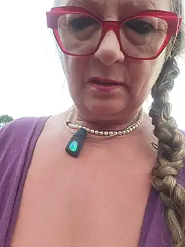 Snapshot of MucMilf59 chatting on 06.22.26 MucMilf59 online show from 06.22.26