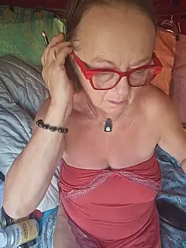 Snapshot of MucMilf59 chatting on 07.01.26 MucMilf59 online show from 07.01.26