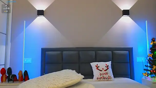 Kira from UA online show from 01.04.25