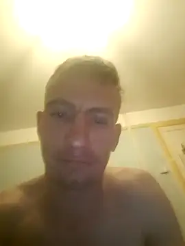 Snapshot of SexyMan2020ka chatting on 10.11.25 SexyMan2020ka online show from 10.11.25