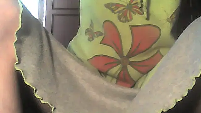 Snapshot of nastena70 chatting on 10.17.25 nastena70 online show from 10.17.25