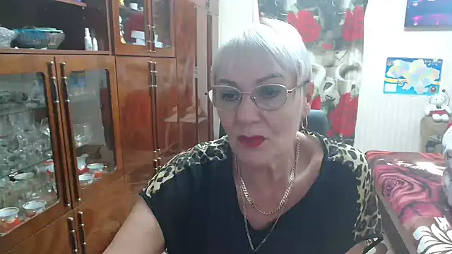 JenaCheim online show from 10.13.25