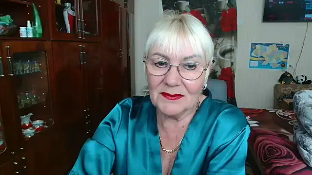 Snapshot of JenaCheim chatting on 05.22.26 JenaCheim online show from 05.22.26