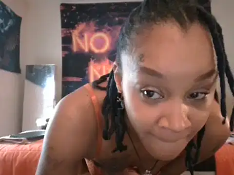 EnticingAaliyah online show from 02.24.25