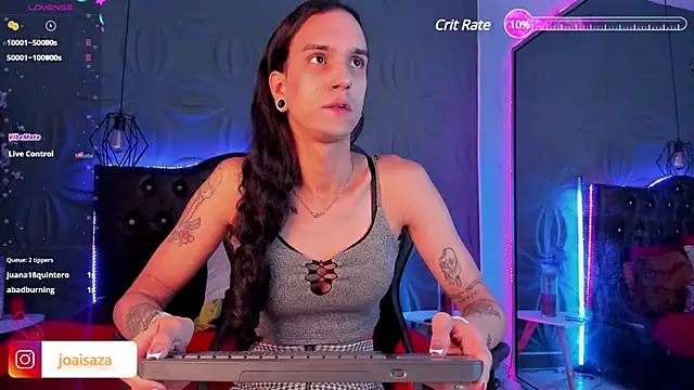 Snapshot of joaisaza chatting on 12.18.24 joaisaza online show from 12.18.24